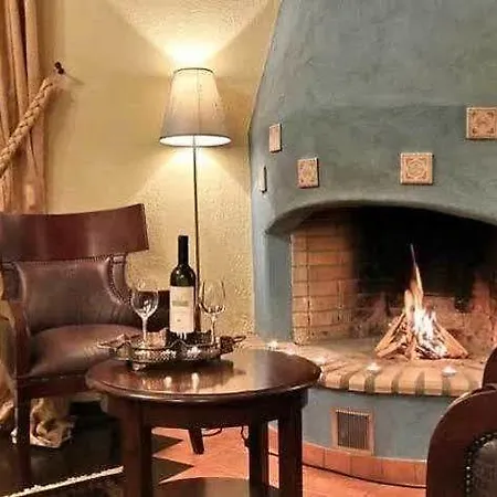 Отель Aiora Luxury 4*