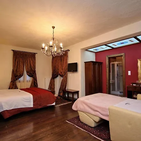 Aiora Luxury 4* Витина